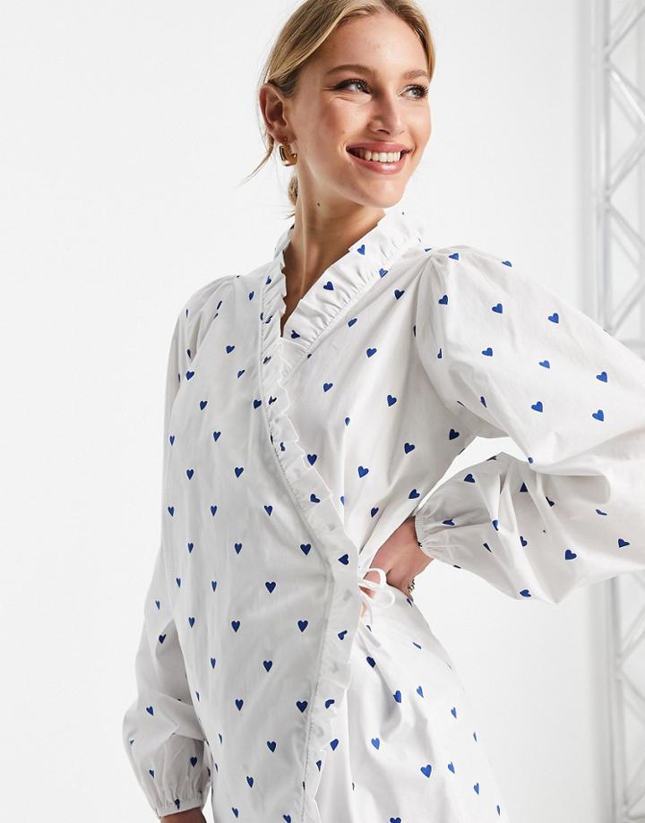 Envii Heart Dot Wrap Shirt In White-multi