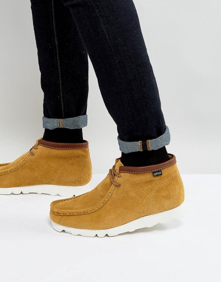 Clarks Originals Wallabee Gtx Suede Boots - Tan