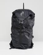 Peak Performance Light Running Backpack In Black - Black