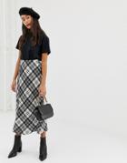 New Look Midi Skirt In Check - Black