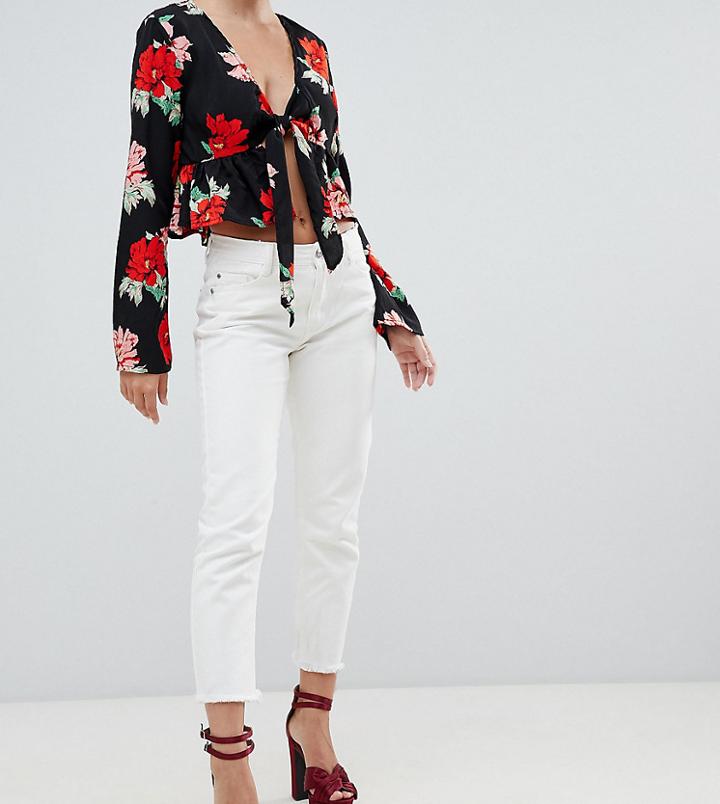 Missguided Petite Wrath Mom Jean In White - White