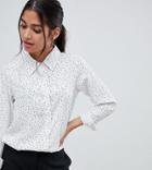 Brave Soul Petite Aleta Shirt In Mini Heart Print - Cream