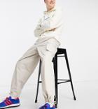 Collusion 90's Fit Baggy Pants In Stone - Part Of A Set-white