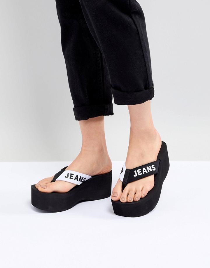 Tommy Jeans 90s Platform Logo Flip Flops - Black