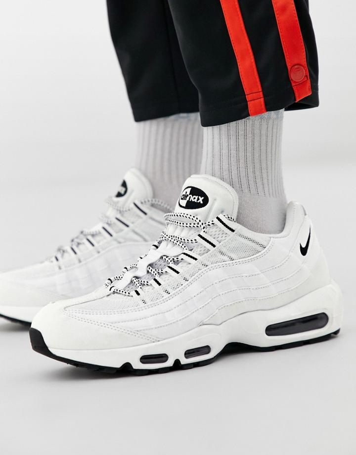 Nike Air Max 95 Sneakers In White 609048-109