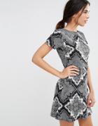 Daisy Street Skater Dress In Scarf Print With D Ring Back - Black