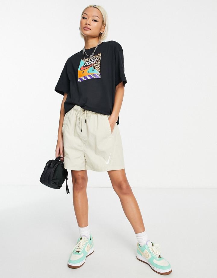 Nike Air Graphic Boyfriend T-shirt In Black