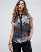 Religion Cap Sleeve Shirt In Abstract Calm Print-gray