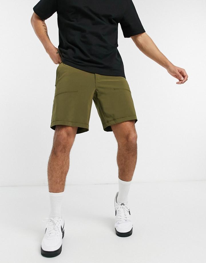 Columbia Lodge Woven Shorts In Khaki-green