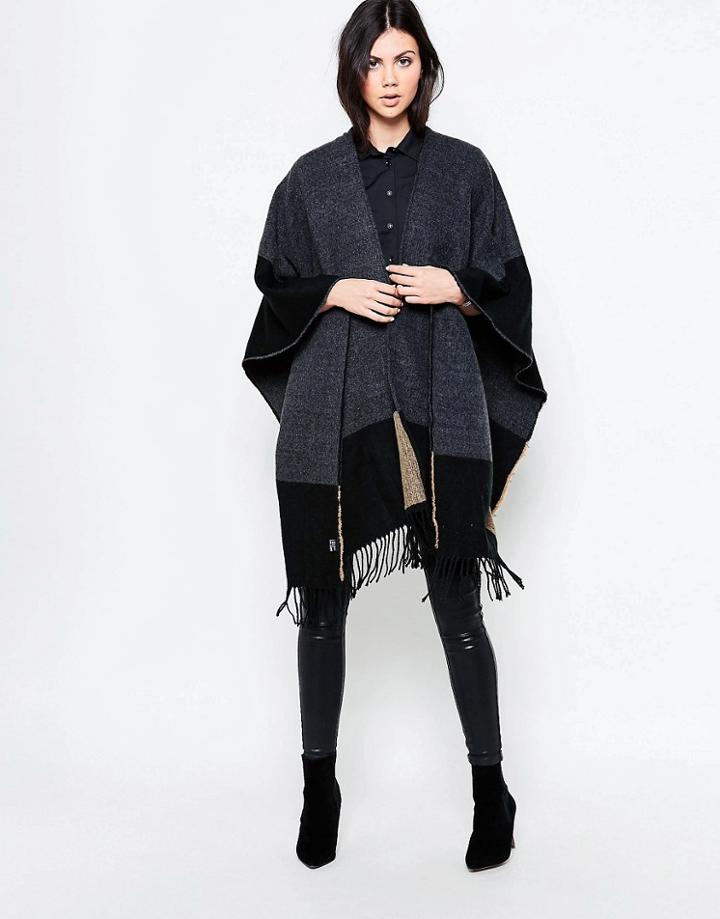 Jayley Color Block Festival Poncho In Cashmere Wool Mix - Black
