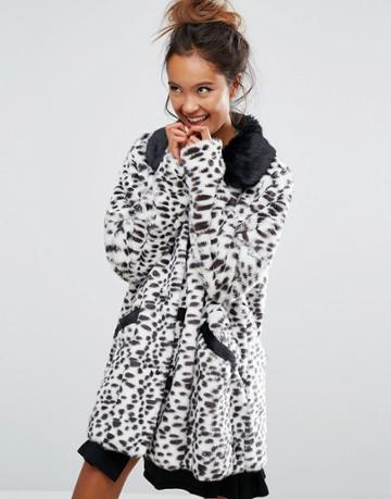 Lazy Oaf X Disney 101 Dalmatians Faux Fur Coat - White