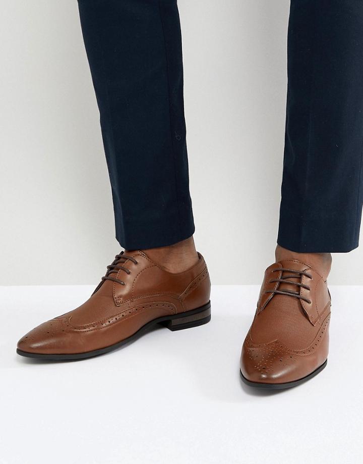 New Look Brogue With Embossed Detail In Tan - Tan