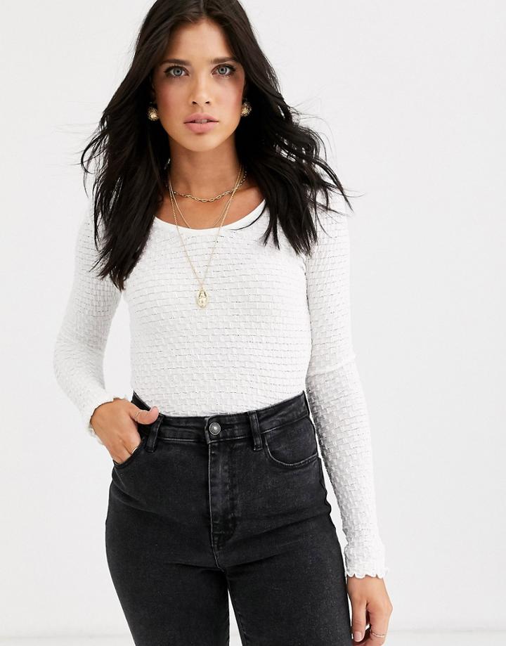 Mango Stretch Lace Top In White-black