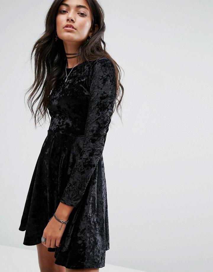 Daisy Street Crushed Velvet Skater Dress - Black