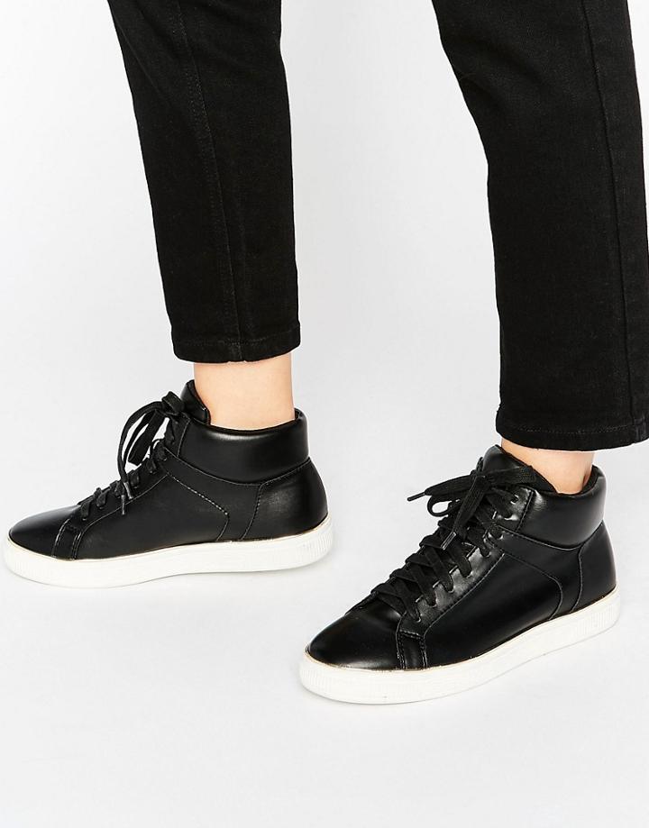 New Look Leather Look High Top Sneaker - Black