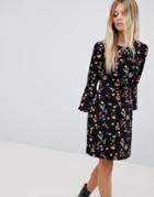Oasis Floral Printed Fluted Sleeve Midi Dress - Multi