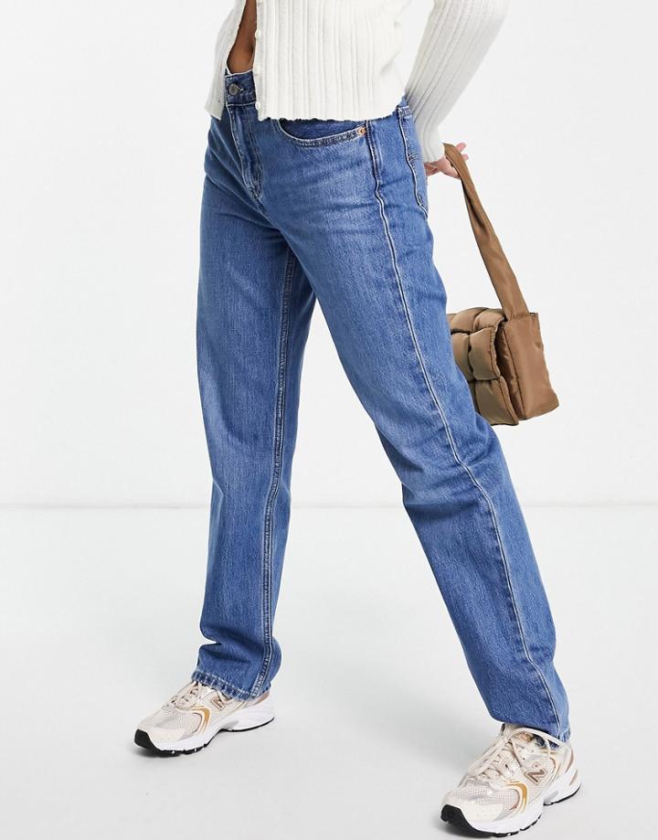Levi's Low Pro Straight Leg Jeans In Mid Wash-blue