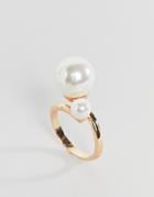 Monki Double Pearl Ring In Gold - Gold