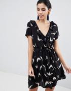 Liquorish Bird Print Wrap Dress With Short Sleeves-black