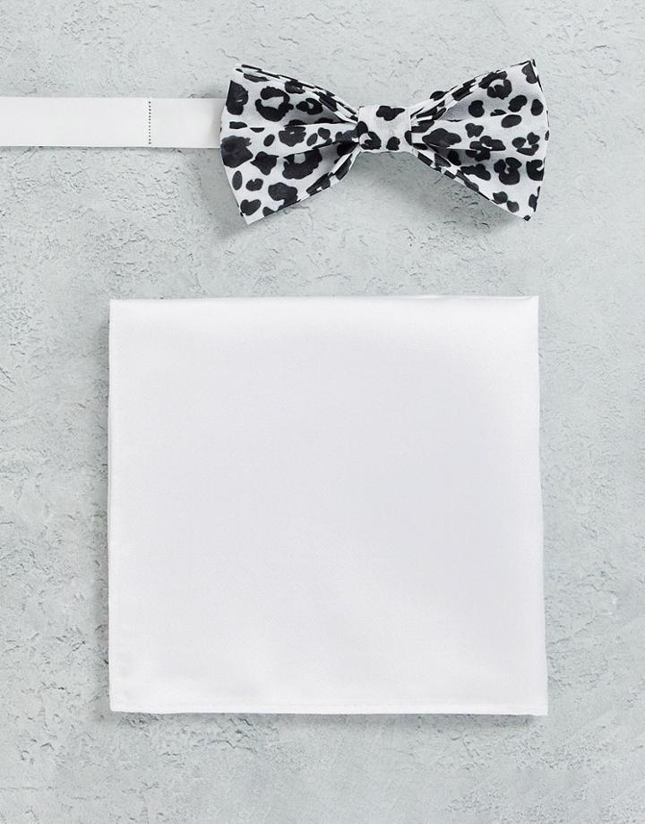 Devil's Adovate Printed Bow Tie And Plain Pocket Square-black