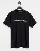 Nicce Arrio Front Print T-shirt In Black