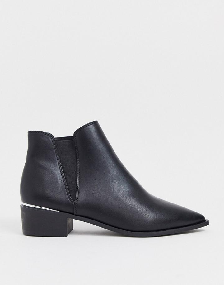 London Rebel Western Ankle Boots In Black