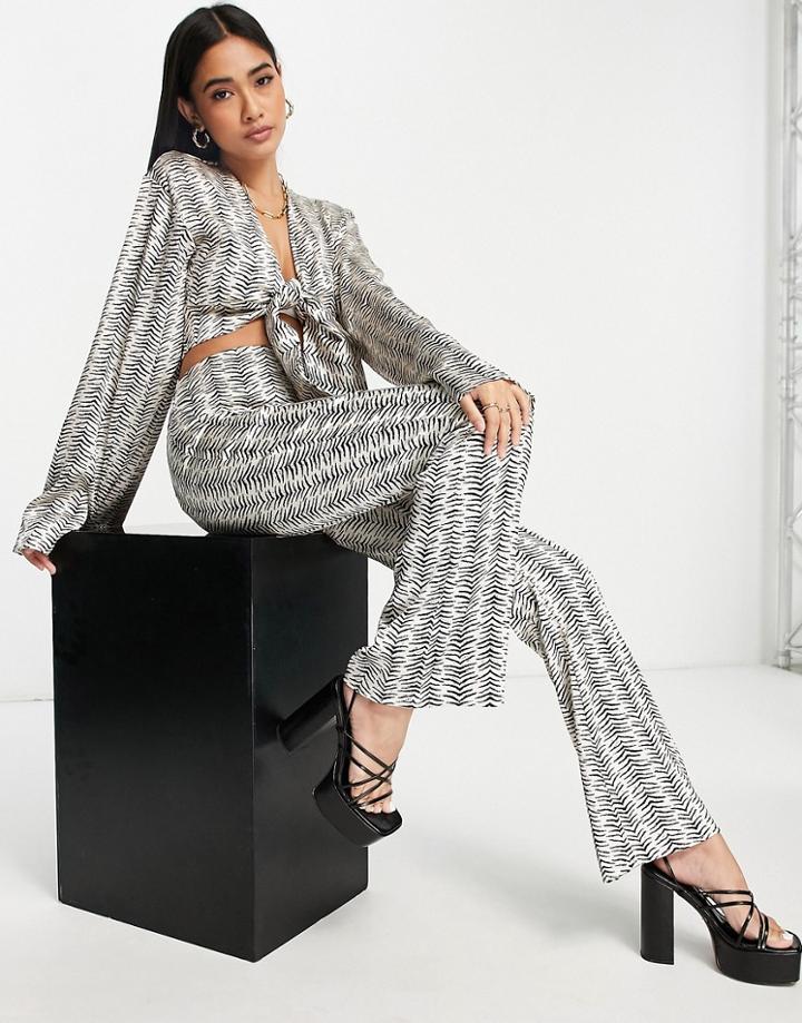 4th & Reckless Satin Flared Beach Pant In Zebra Print - Part Of A Set-multi