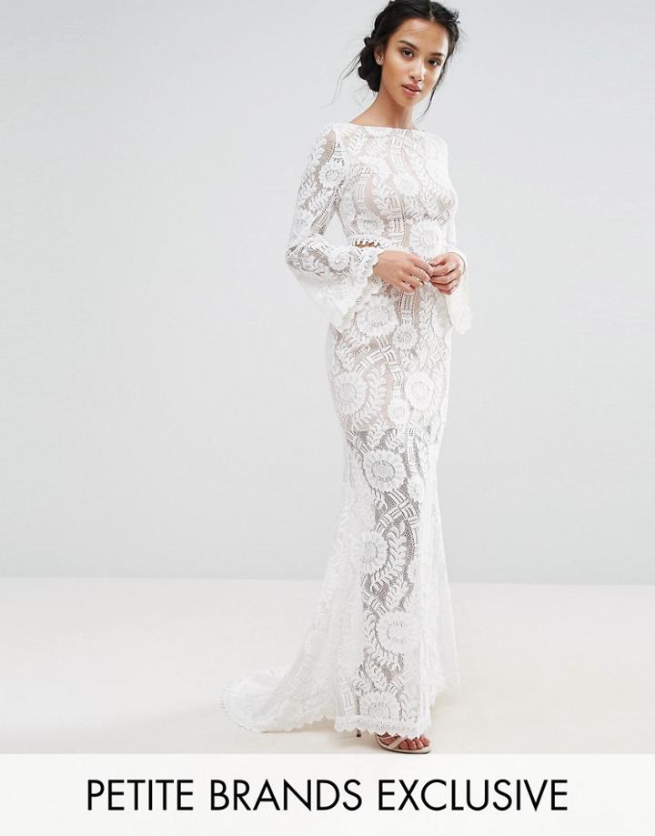 Jarlo Petite Cutout Back Lace Maxi Dress With Train - White