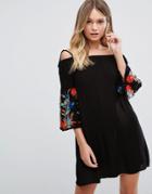 Boohoo Embroidered Sleeve Shift Dress - Black