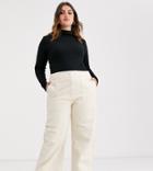 Asos Design Curve Cropped Wide Leg Carpenter Jeans In Ecru With Contrast Stitch-cream