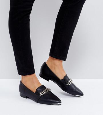 The March Black Hardwear Detail Flat Shoes - Black