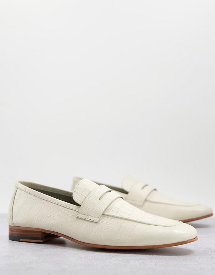 Walk London Capri Penny Loafers In Croc Embossed Beige Leather-neutral