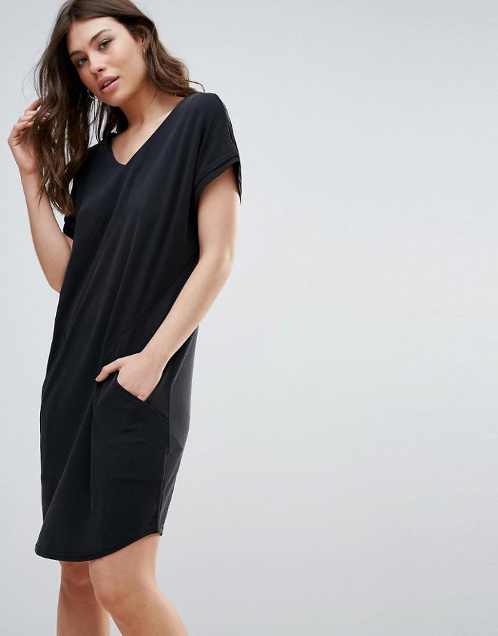 B.young Short Sleeve V Neck Midi Dress - Black