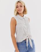 Brave Soul Karen Sleeveless Shirt With Tie Front In Mini Heart Print - White