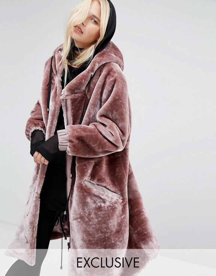Story Of Lola Oversized Parka Jacket In Faux Fur - Pink