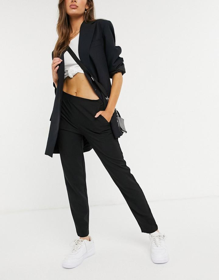 Vero Moda High Waisted Cigerette Pant In Black