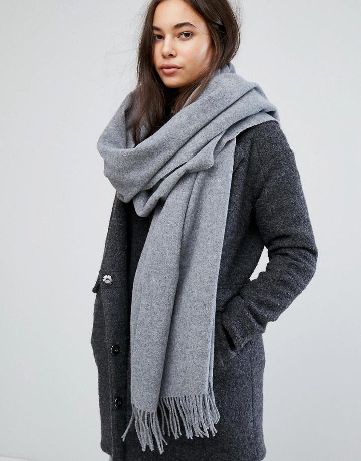 Weekday Wool Scarf - Gray