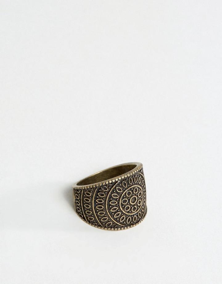 Asos Ring In Gold With Emboss Detail - Gold