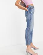 Stradivarius Ultimate Authentic Mom Jean In Mid Blue-blues