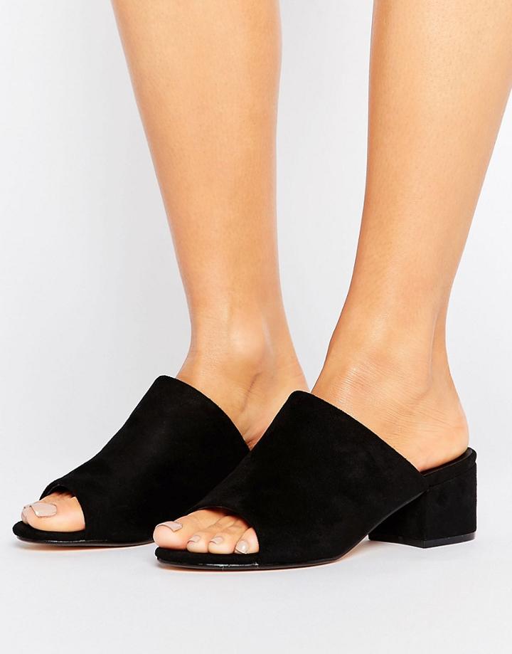 Truffle Kitten Heel Mule - Black