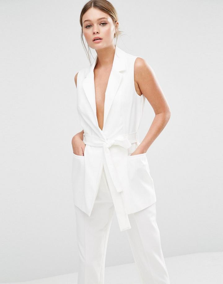 New Look Sleeveless Belted Blazer - White
