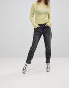 Chorus Mom Jeans With Pearl Embellishment - Black