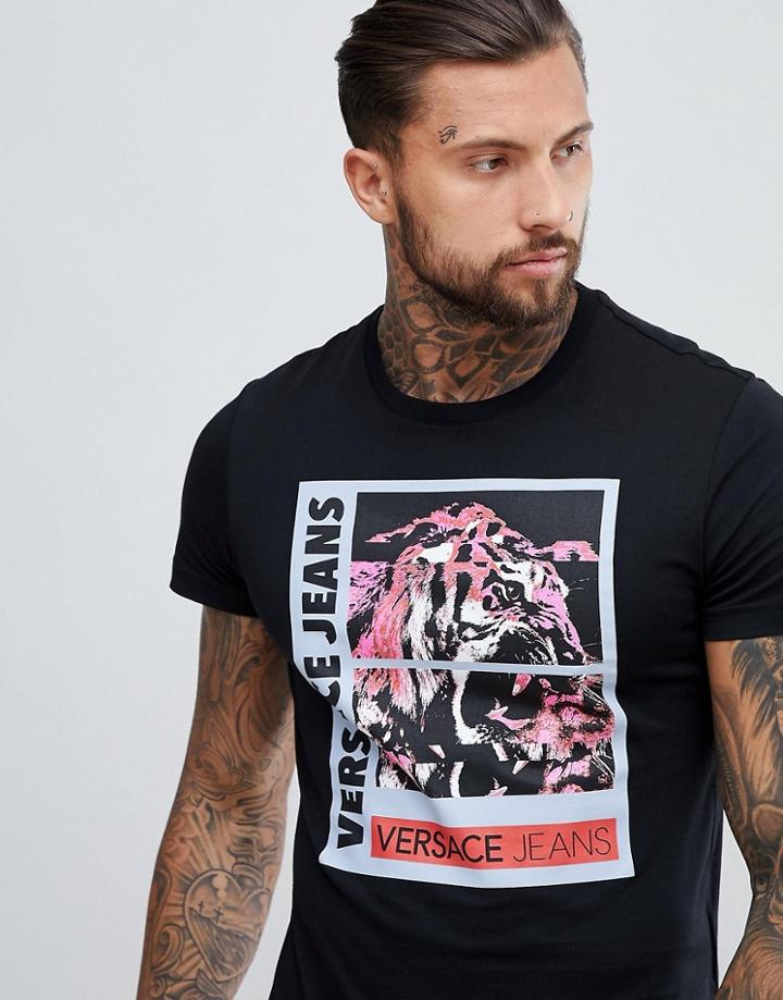Versace Jeans T-shirt In Black With Tiger Glitch Print - Black