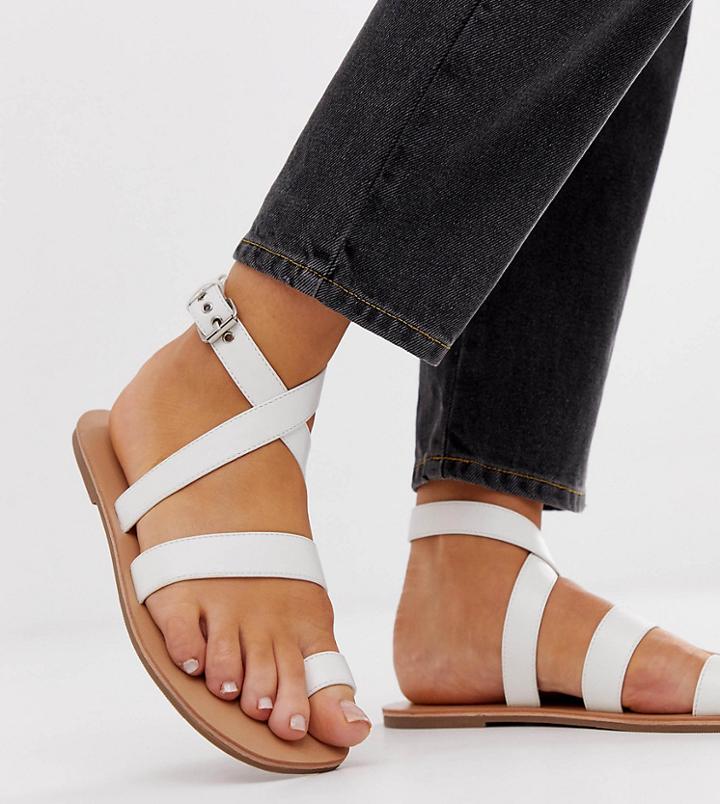 London Rebel Wide Fit Toe Loop Flat Sandals-white