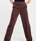 Stradivarius Wide Leg Relaxed Dad Pants With Seam Detail In Chocolate Brown