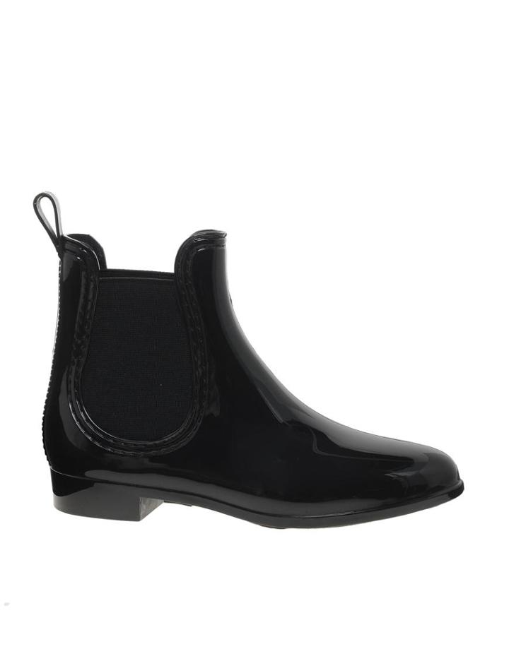 Juju Black Chelsea Ankle Boots