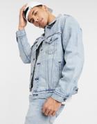 Levi's Vintage Relaxed Fit Denim Trucker Jacket In Extreme Light Wash-blues