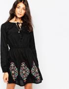 Diya Long Sleeve Dress With Embroidered Detail - Navy