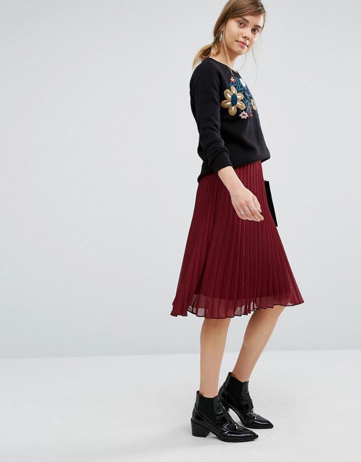 Vero Moda Pleated Skirt - Red