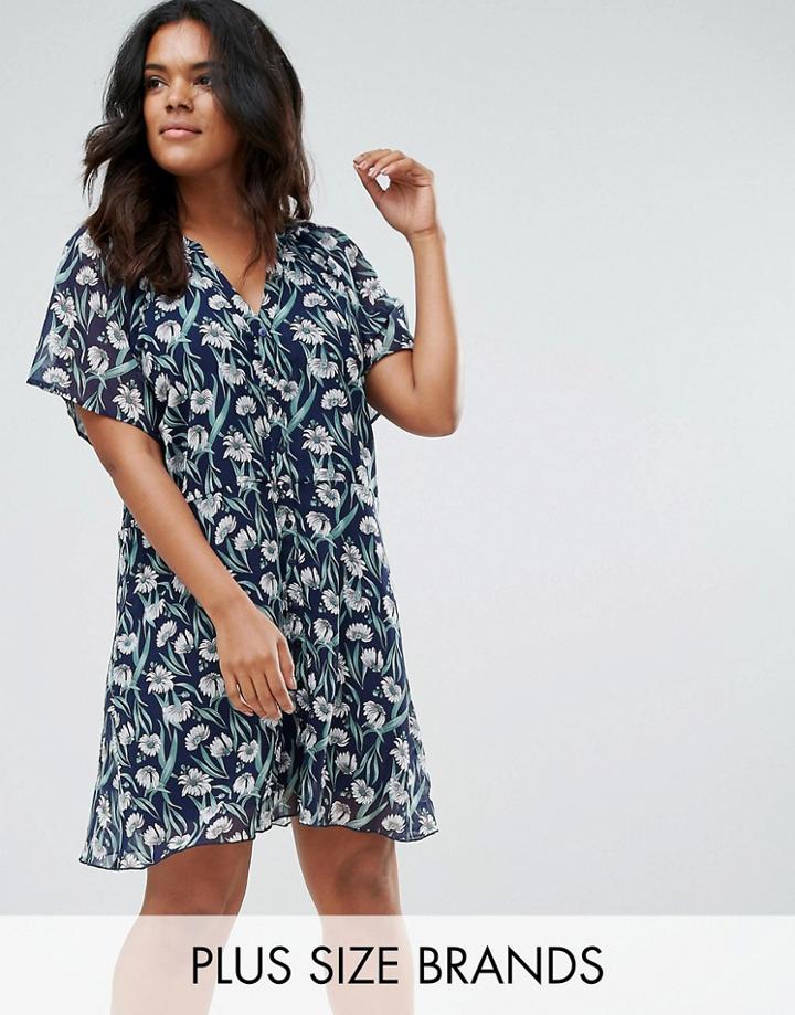 Yumi Plus Tea Dress In Large Daisy Print - Black